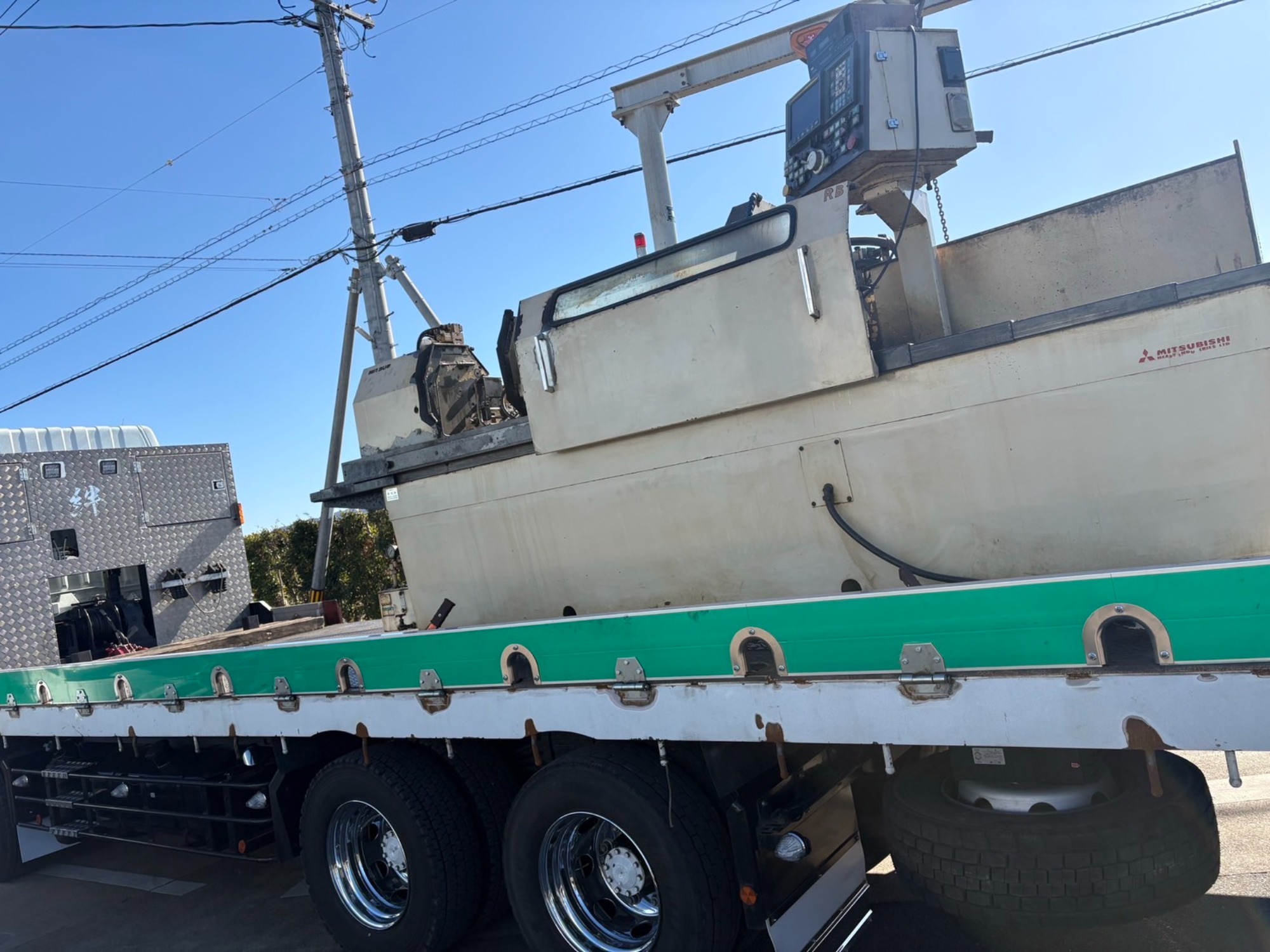 NC研磨機撤去を承りました