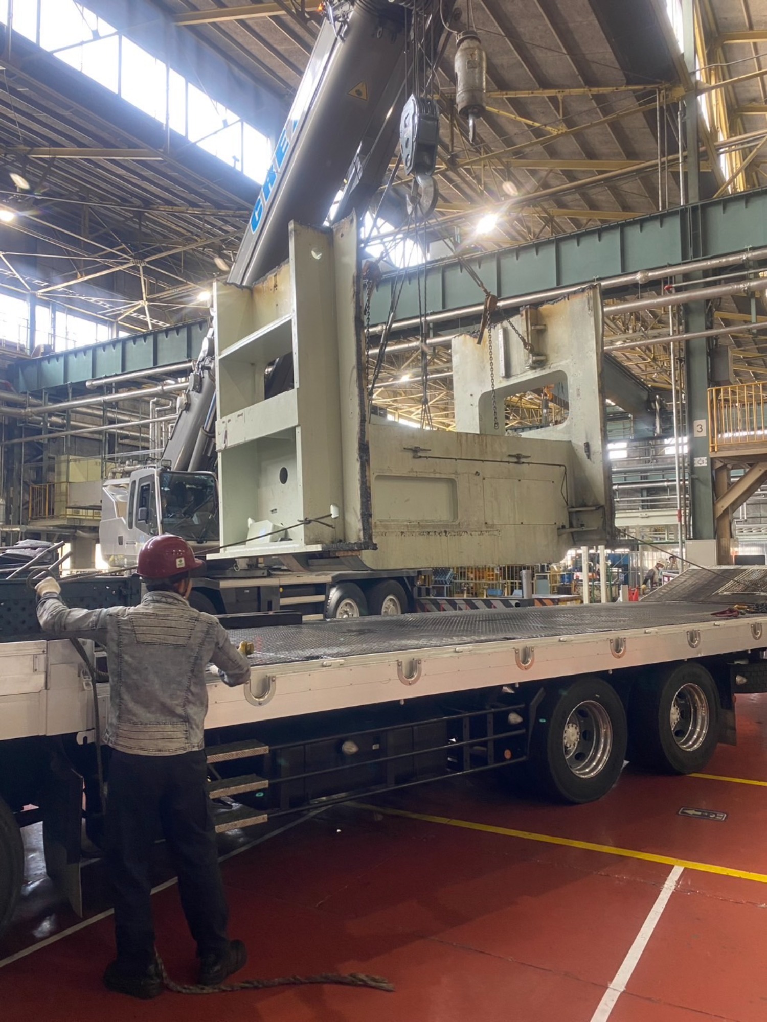 500tプレス機を撤去させていただきました