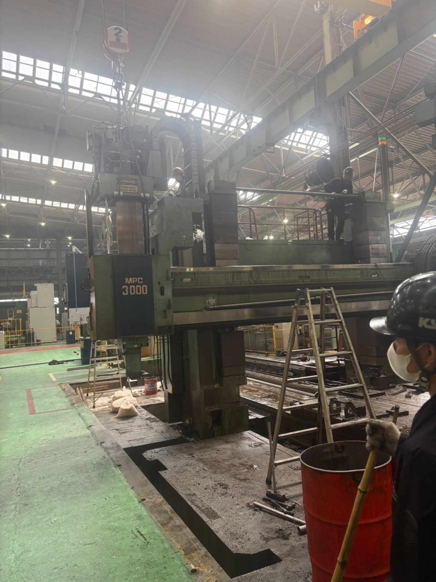 門型加工機を撤去させていただきました