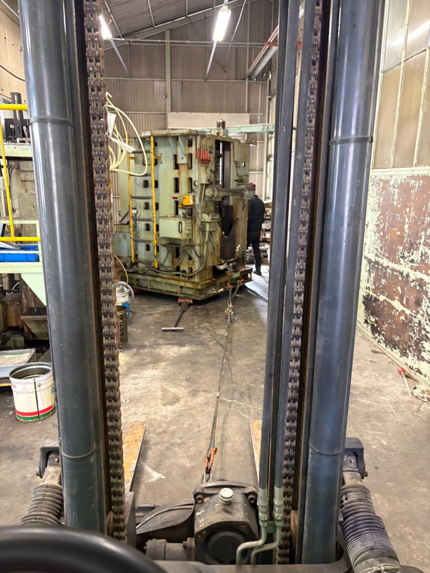 専用機とフライスの撤去を承りました